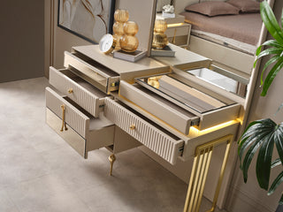 Lexus Dresser