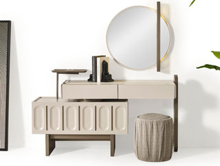 Petra Dresser